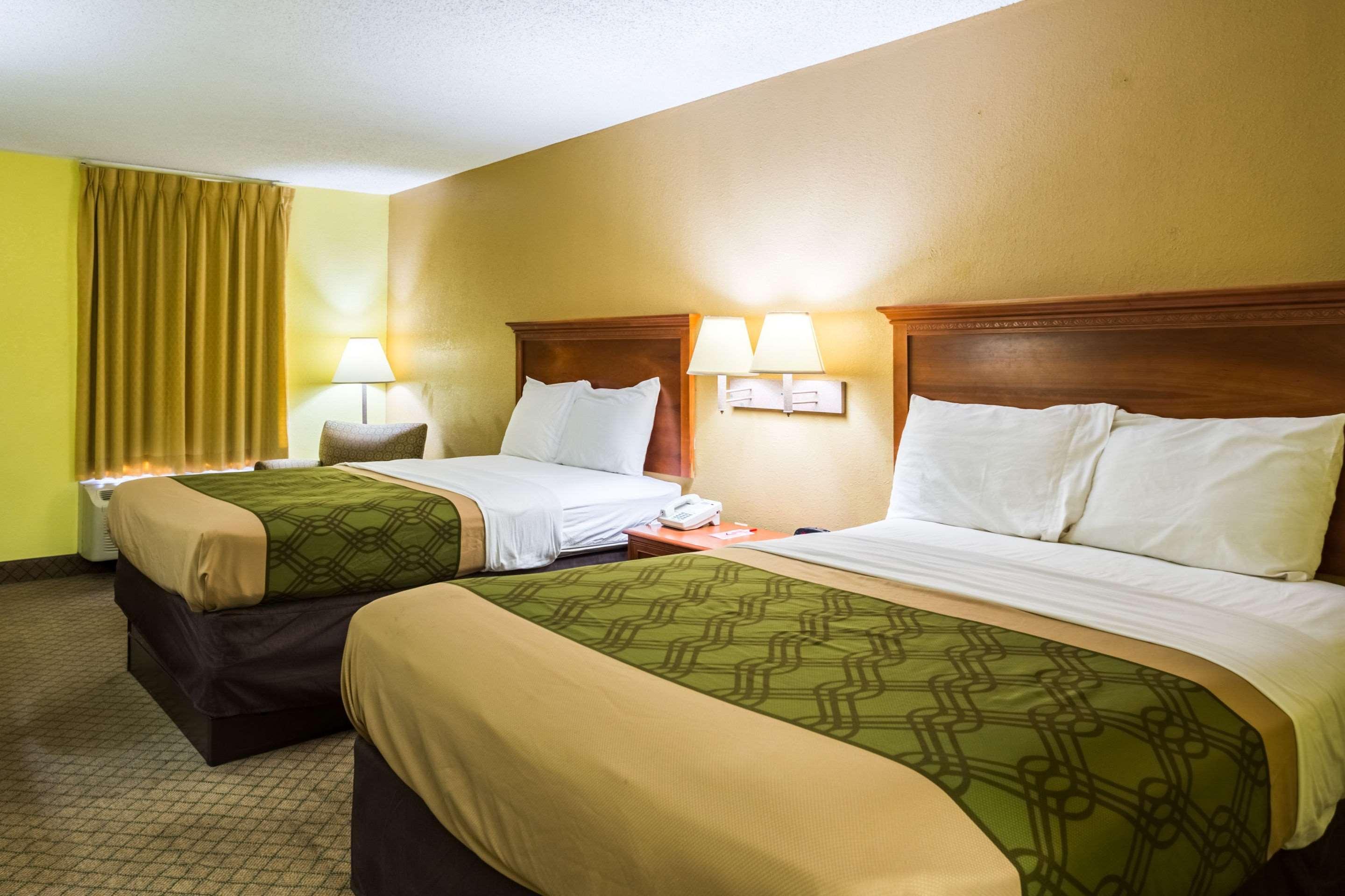 Econo Lodge Пикаюн Экстерьер фото