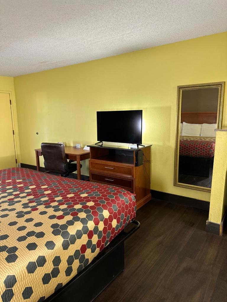 Econo Lodge Пикаюн Экстерьер фото